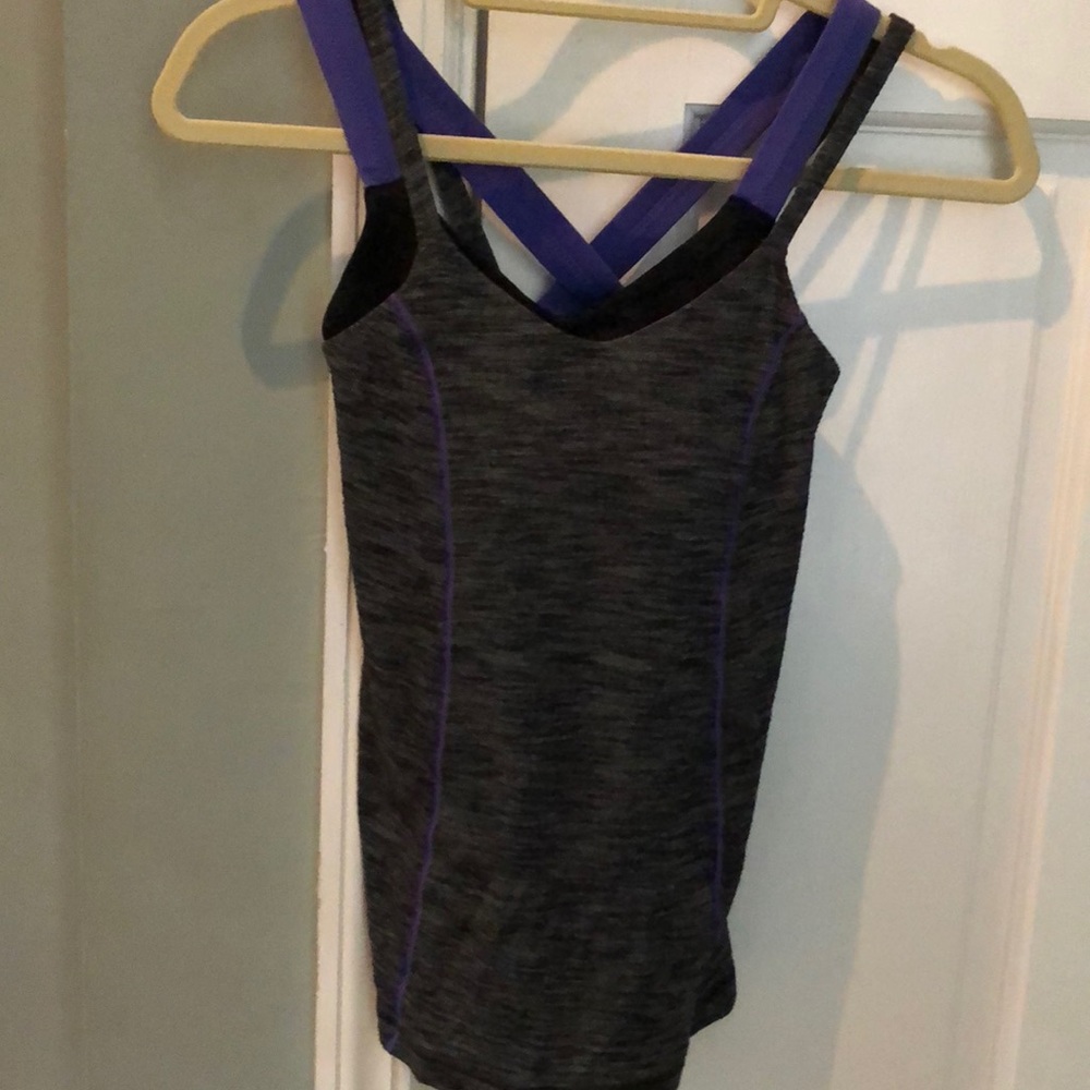Lululemon tank